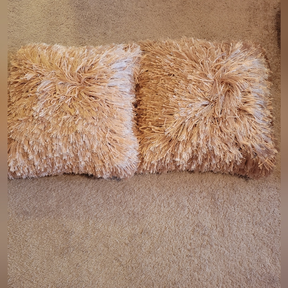 Throw pillows